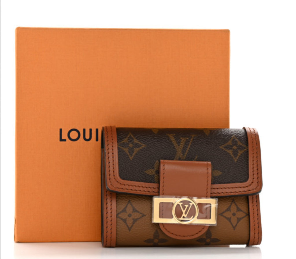 Louis Vuitton Daphine Wallet