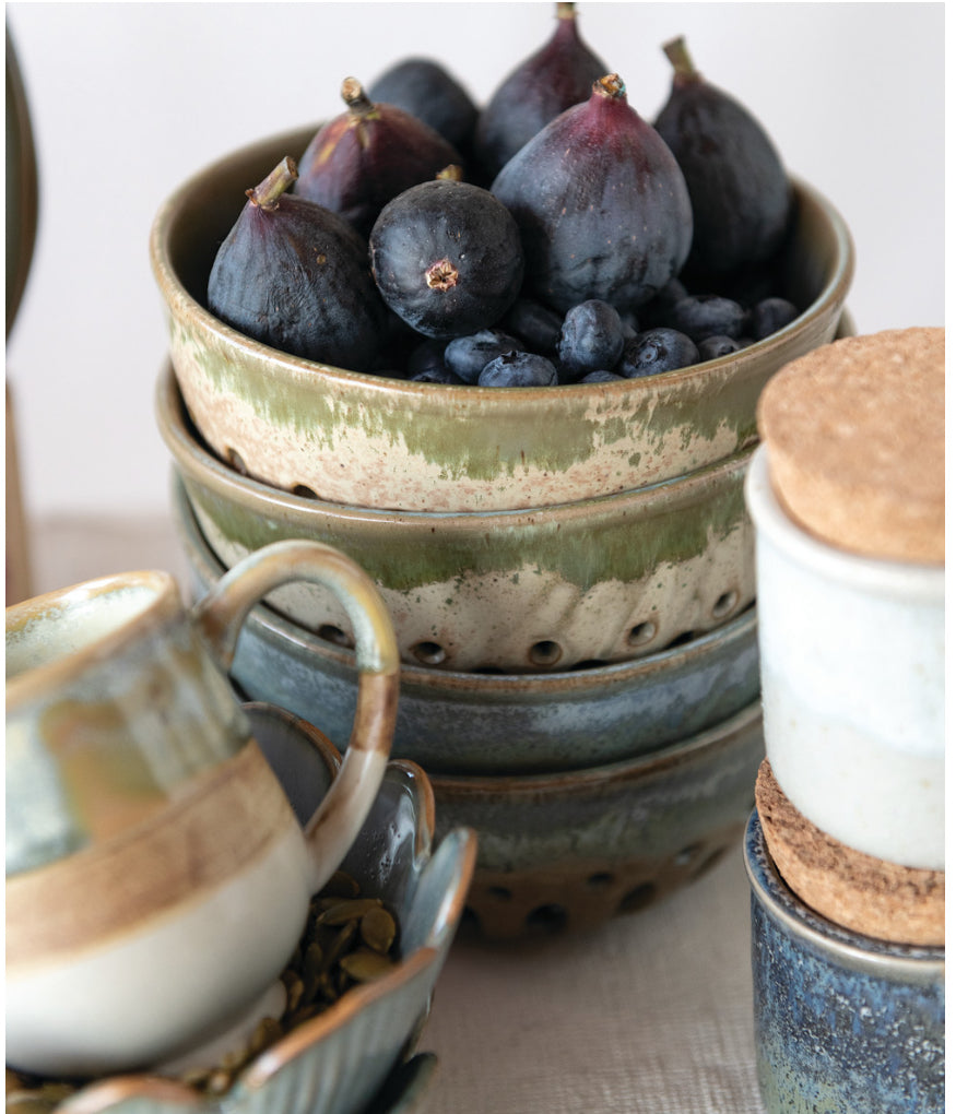 Stoneware Berry Bowl