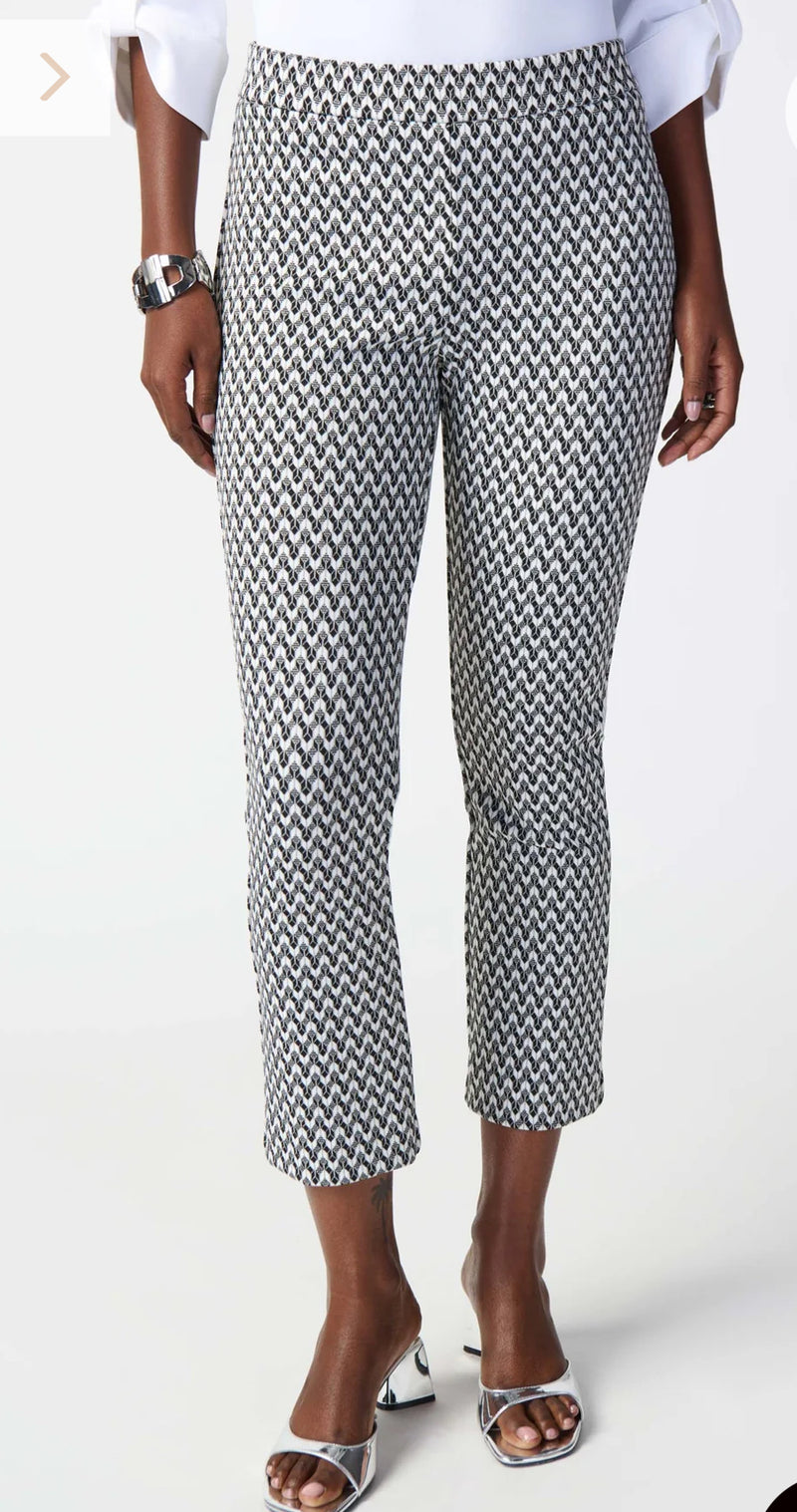 Geo Print Capri Pant