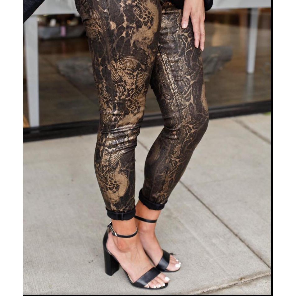 Ponte Stirrup Leggings